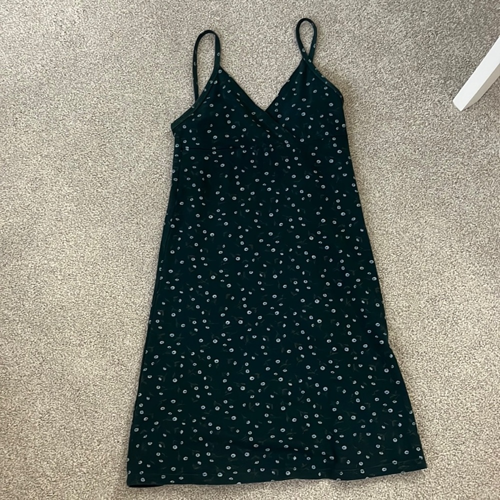 Brandy Melville green dress
